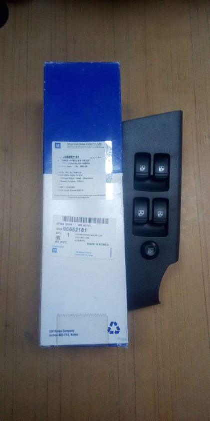 Power Window Switch Front  Right Aveo J96652181