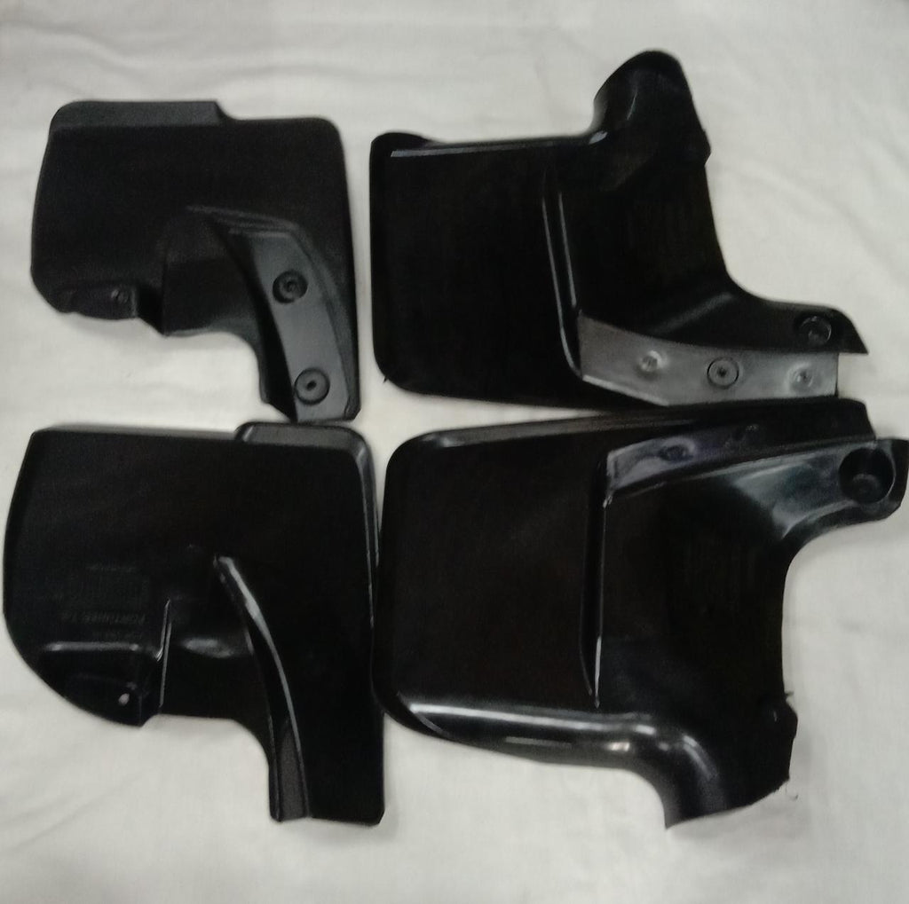 Mudflap Fortuner Type 2   Mudflap Fortuner New Model
