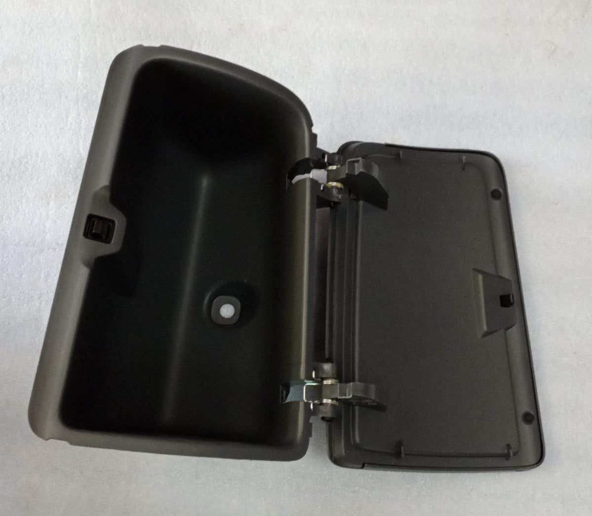 685003133R Glove Box upper Kwid CarTrends