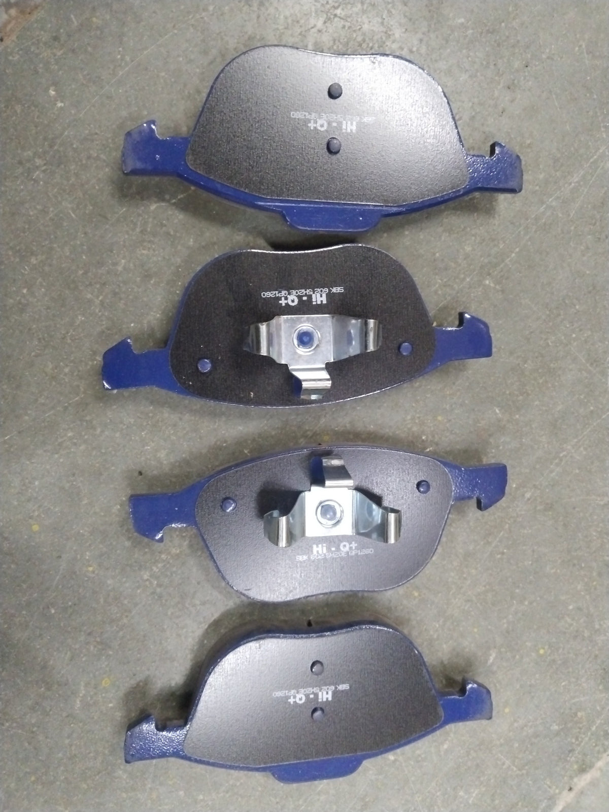 Front brake pad for Honda WRV and Jazz by CarTrends, showing the new brake pad with detailed friction surface.