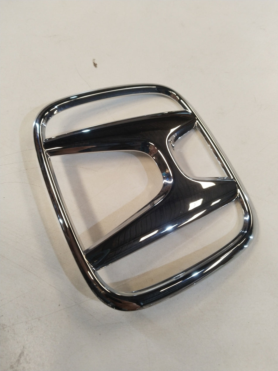 CarTrends EMBLEM H MARK | BRIO | FRONT | #75700TG2K00 75700TG2K00 - Front view