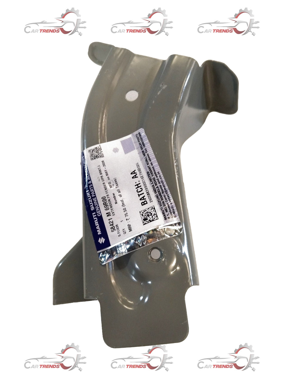 Suzuki Baleno extension fender bracket, LH side, Maruti Suzuki part #58421M69R00, close-up of the metal mounting component