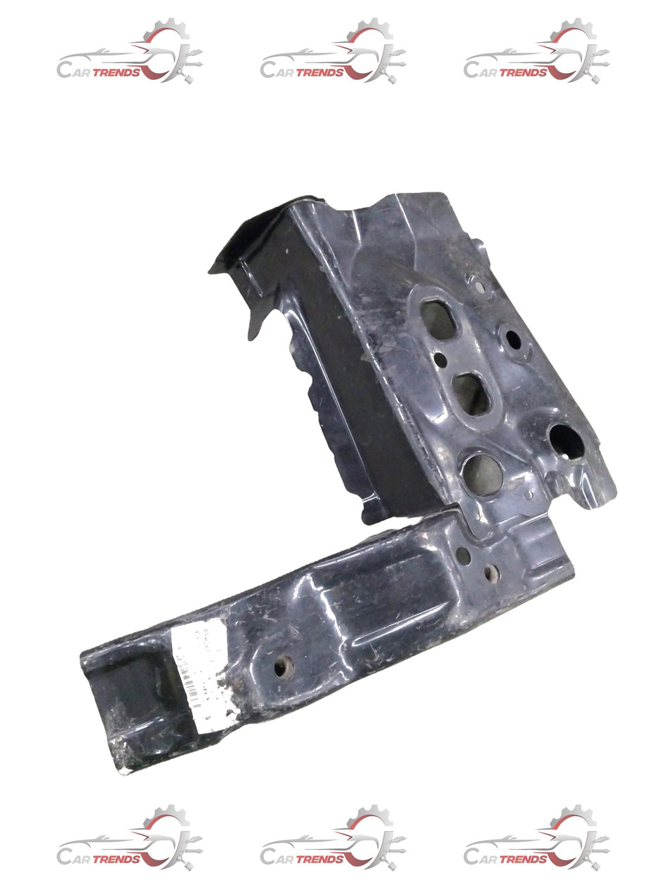 CarTrends BRACKET | NISSAN | LH FRONT | #G59411HDMA G59411HDMA - Front view