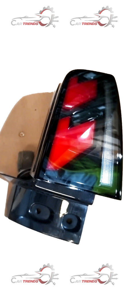Maruti Suzuki LAMP ASSY,REAR COMB, FIH 35603 M 74T01 - Front view
