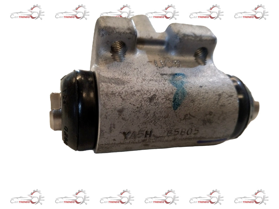 Rear right wheel cylinder for Maruti Suzuki EECO, part #53401M81A01, showing the metal component with brake line fittings.
