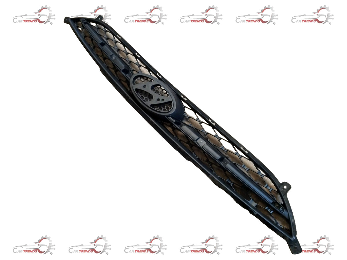 Black radiator grille for Hyundai i10 car, spare part by CarTrends, showing the front view with grille design and mounting points.
