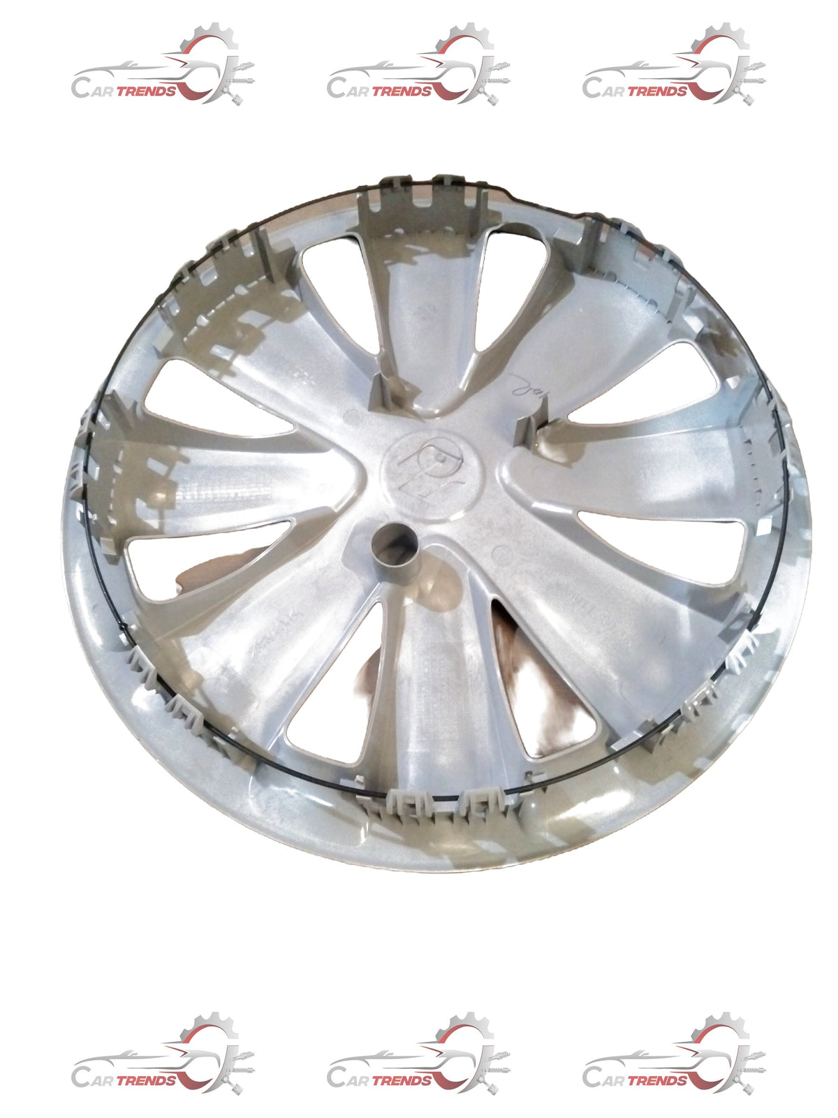 Maruti Suzuki full wheel assembly cap in silver, designed for Esteem and Zen models, with product code #43250M60M1027N.