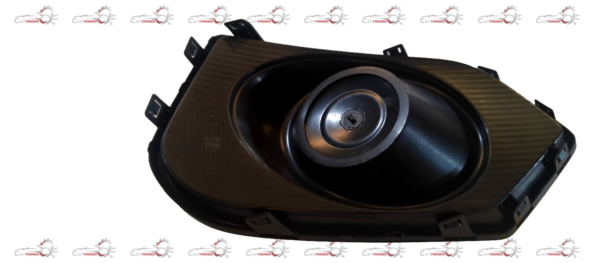 Maruti Suzuki bezel front fog lamp R 71751M56R005PK, close-up view showing the replacement part for fog light assembly.