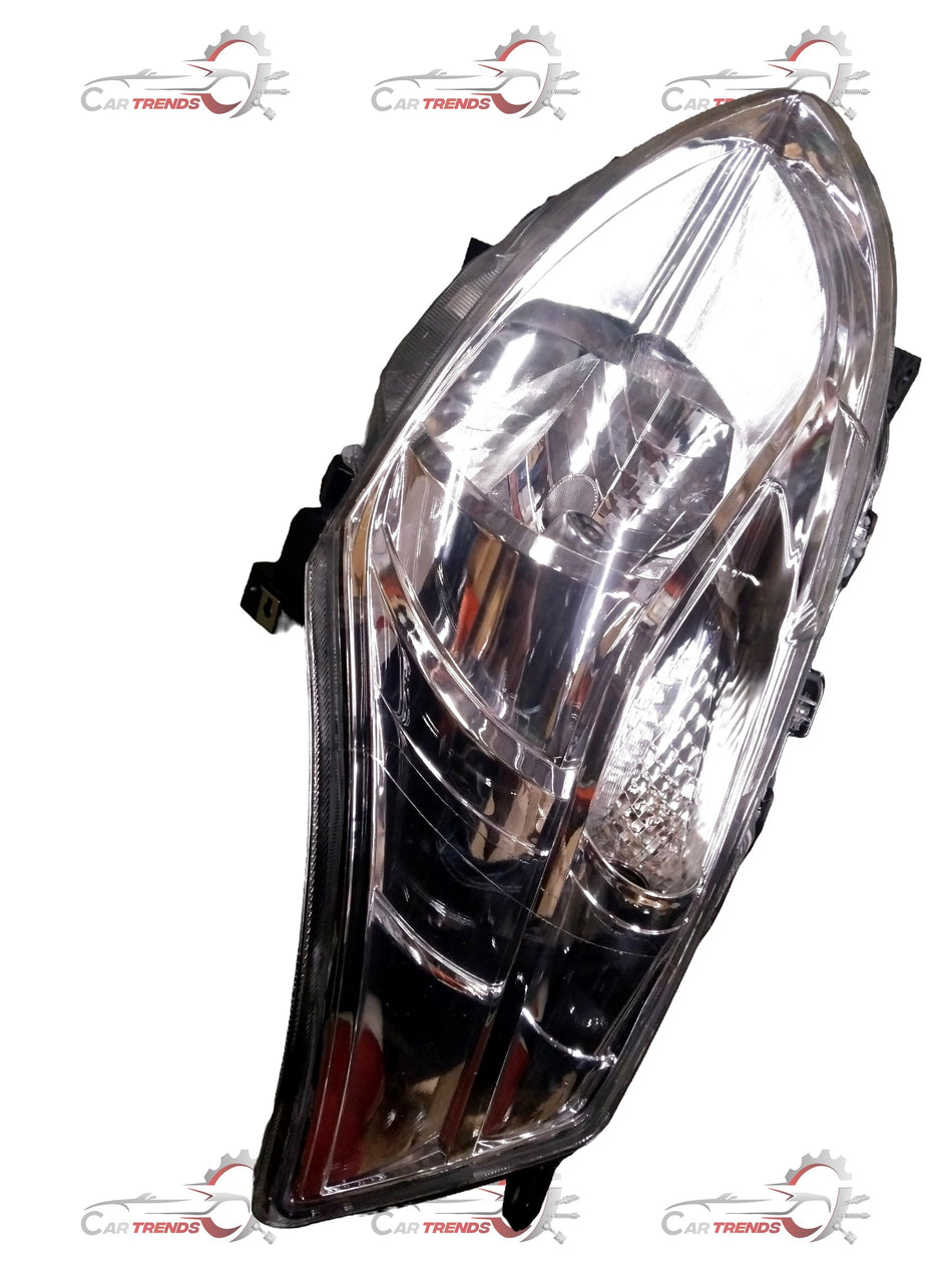 CarTrends front left headlamp for Maruti WagonR Type 5 (2019+), showing the headlamp with motor assembly.