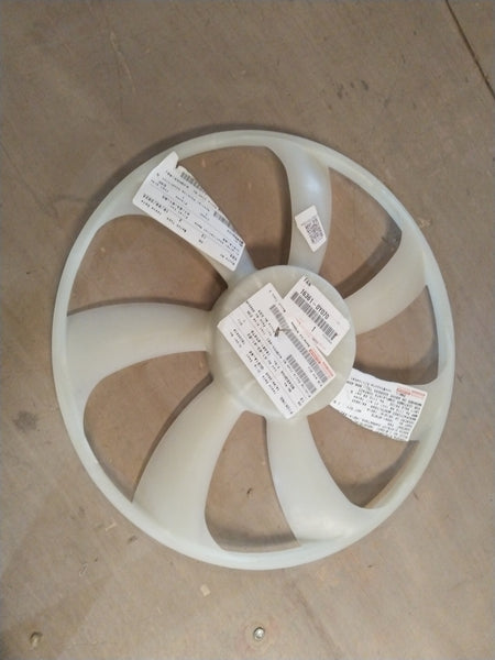 Toyota fan for Innova, Fortuner, Glanza, Hyryder, vehicle part, showing the fan blade and motor assembly.