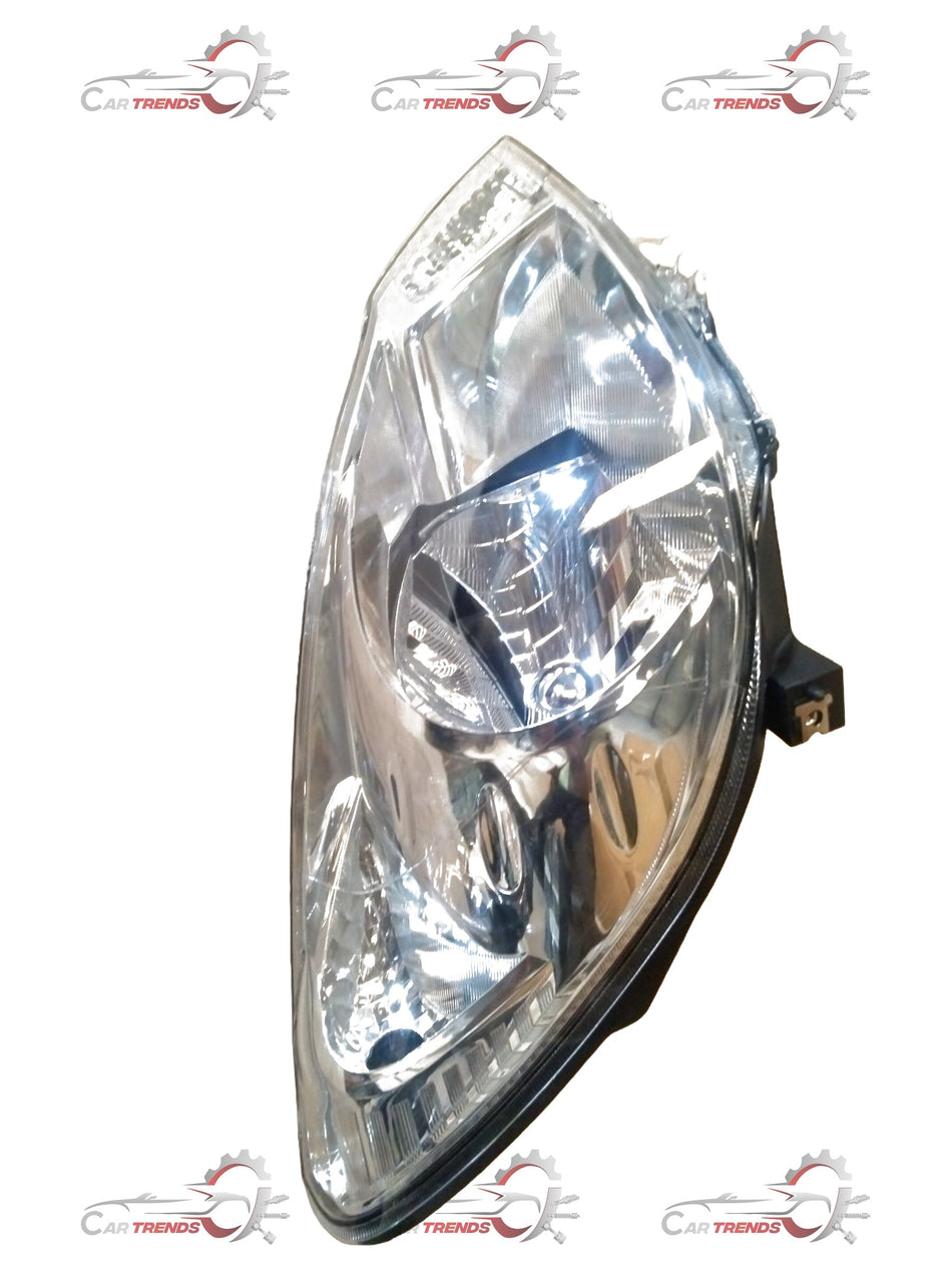 Maruti Suzuki head lamp for right side of Alto K10, WagonR, Zen Estilo 1.0 K10B petrol models, showing the automotive headlight assembly.
