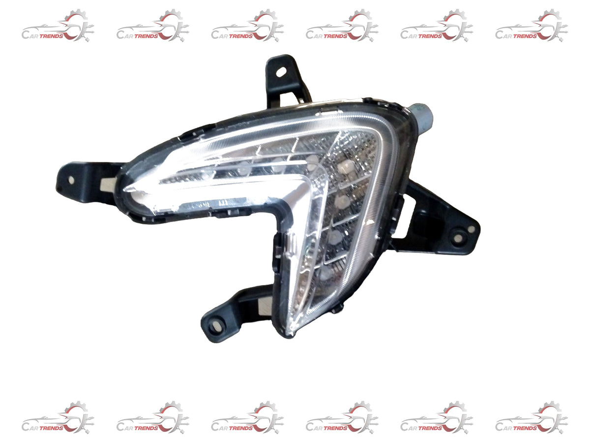 Hyundai i10 Grand Nios daytime running light, LH side, CarTrends spare part, close-up of the LED lighting component.