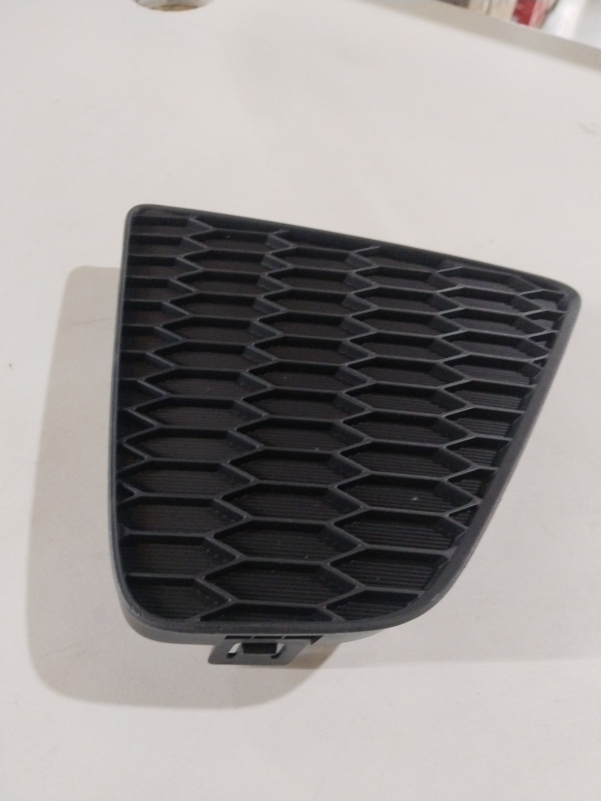 CarTrends GARNISH LEFT REAR BUMPER | JAZZ | #71507T5A000 71507T5A000 - Front view