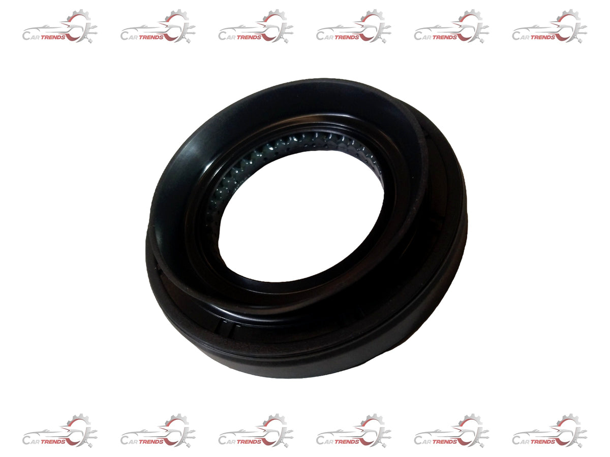 CarTrends Clip / Grommet / Fastener| | Universal CLIP / GROMMET / RETAINER - fits many models | N/A (hardware) | #928335052 928335052 - Front view