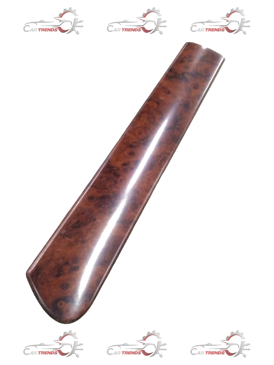 Rear right garnish door trim for Chevrolet Optra, general motors part J96556368, shown on car door with close-up view.