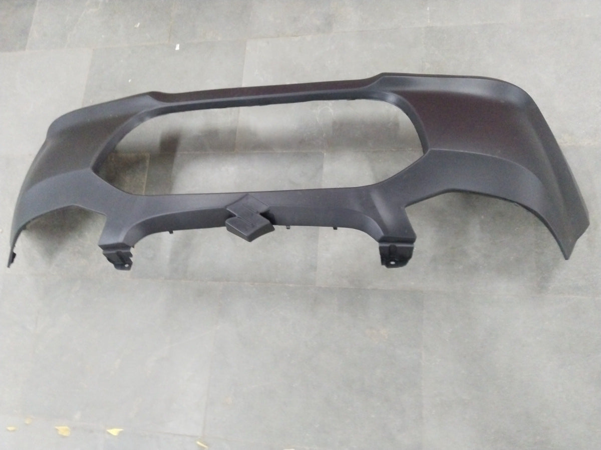 Front bumper for Maruti Suzuki Alto 800 petrol and CNG, showing the black plastic and metal mounting points.