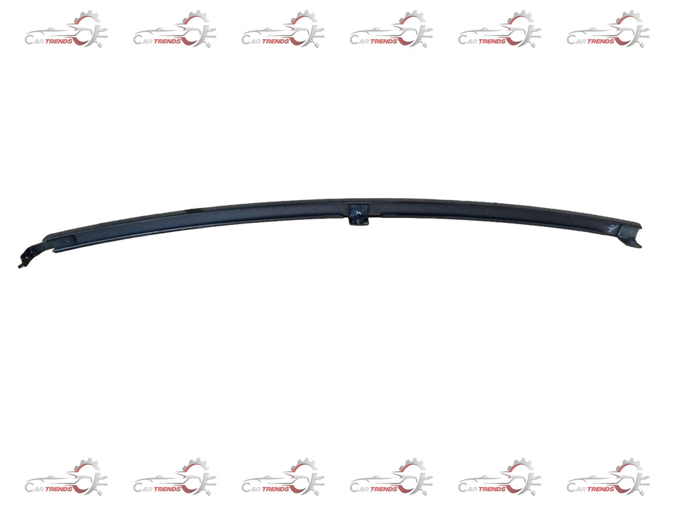 Maruti Suzuki rear right door sash component for Alto, Swift, Baleno, and Brezza models with part number 81770M66R00.