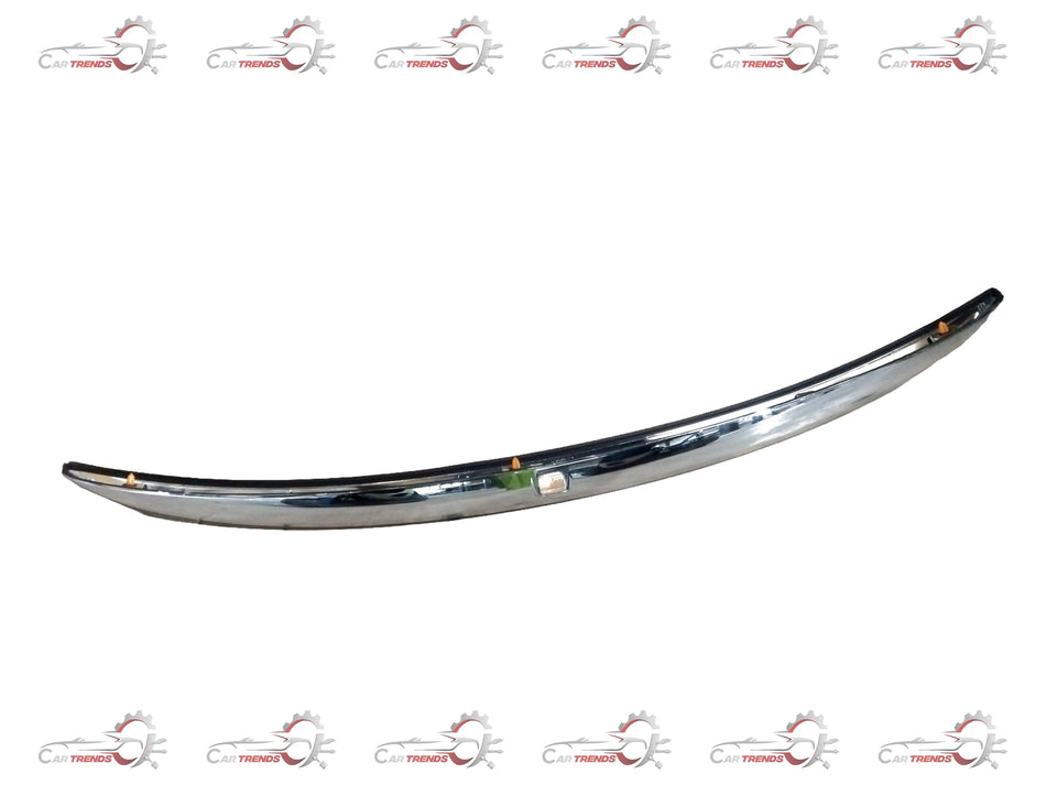 Maruti Suzuki Baleno garnish back door showing the exterior view with the brand logo and rear design features.