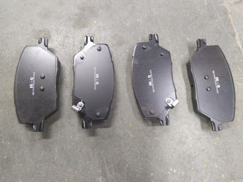 Front brake pad by CarTrends, Compass SP4006 model, showing the friction surface and metal backing plate.