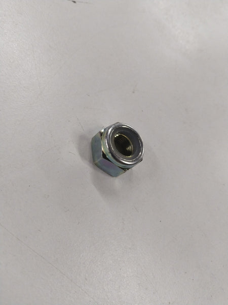 CarTrends Chevrolet Aveo spare nut part, close-up view showing metal threading and packaging details.