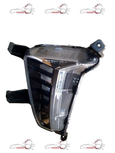 Hyundai Tucson fog lamp bracket, black plastic mounting component for front fog light assembly, vehicle part.