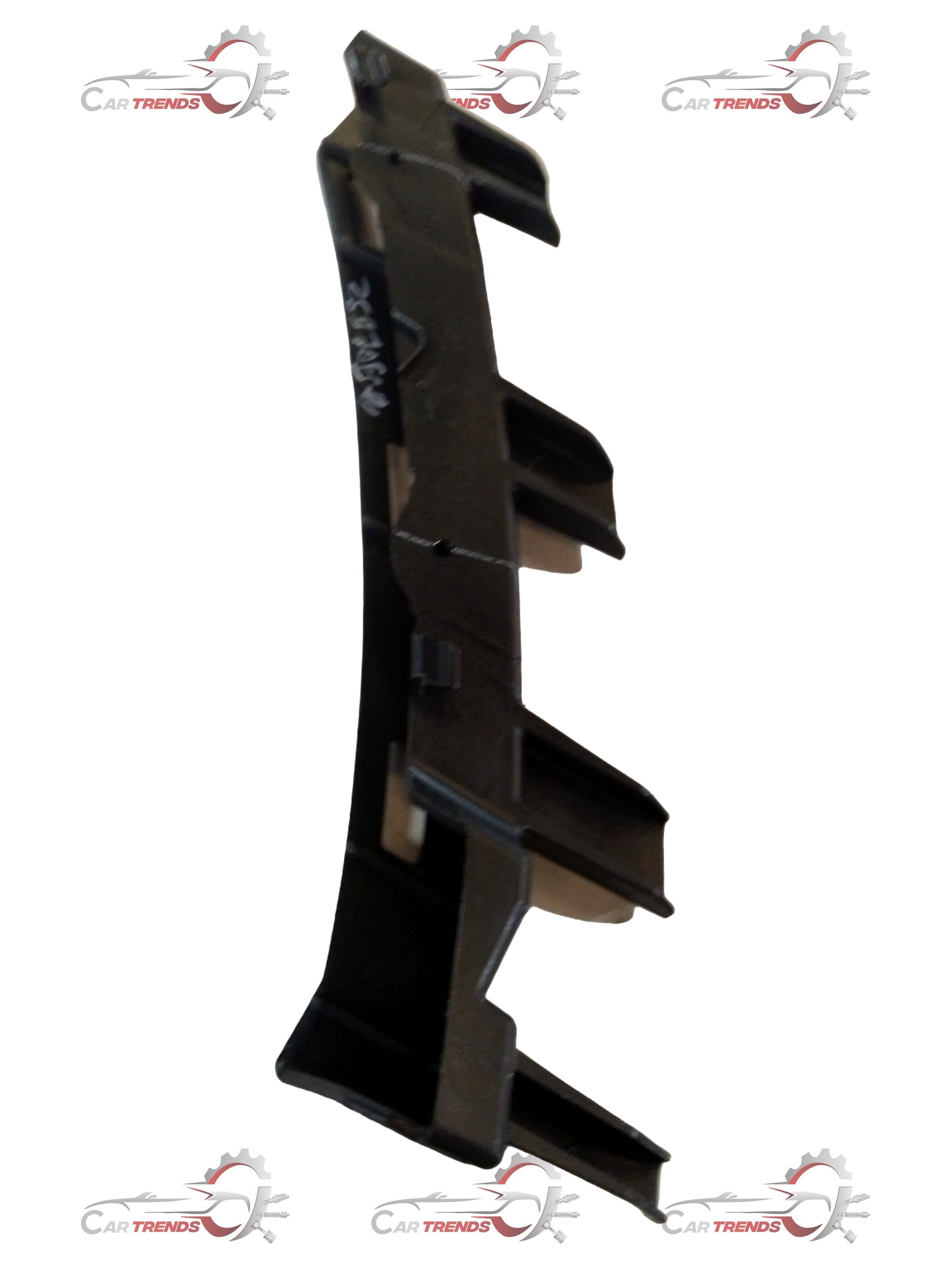 Hyundai Grand i10 front left bumper bracket, part number 86553B4500, showing the black plastic mounting piece.