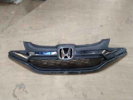 CarTrends KIT GRILLE | JAZZ | FRONT | #08F21T5A700B 08F21T5A700B - Front view