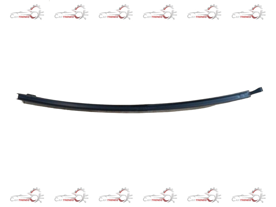 Maruti Suzuki rear left door sash component for Alto, Swift, Baleno, and Brezza models, showing the center sash part.