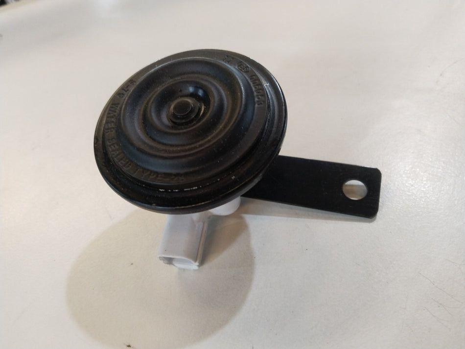 CarTrends high horn assembly for City model, showing the black metal horn with mounting hardware.