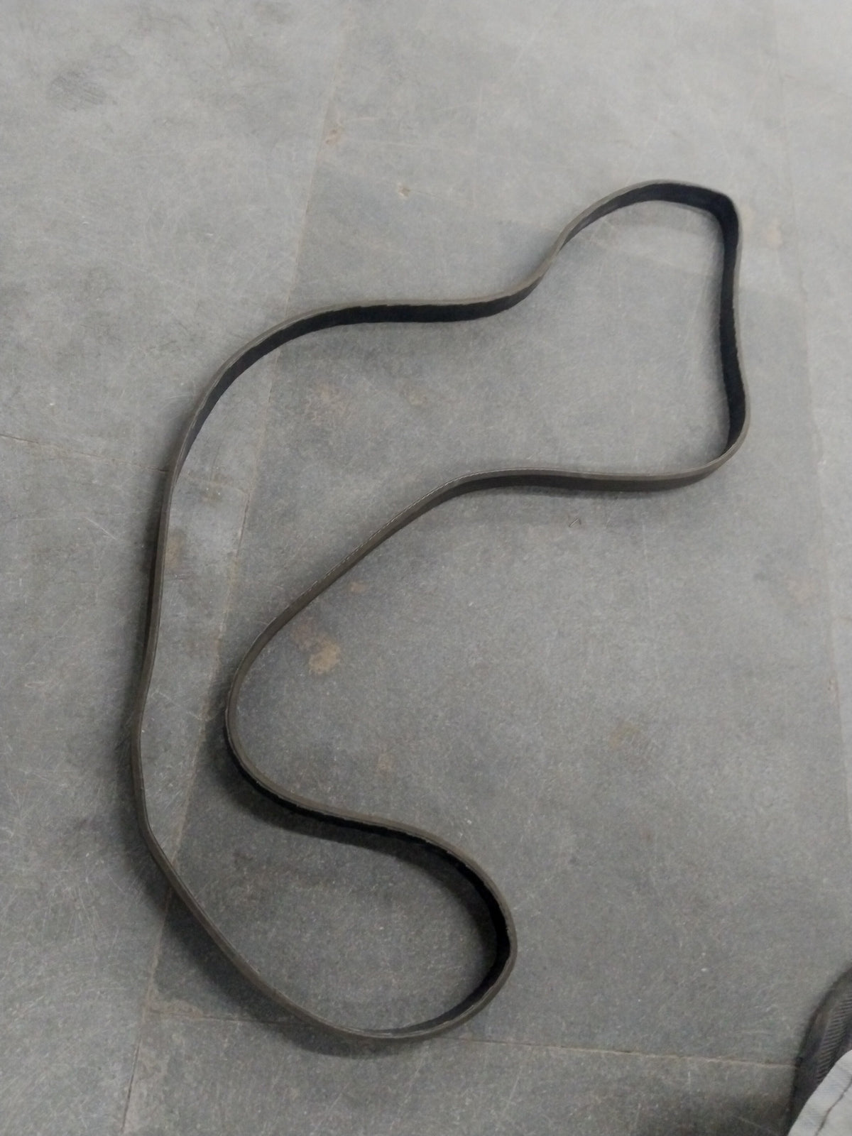 CarTrends V BELT | CHEVROLET OPTRA | 1892MM | #J96309968 J96309968 - Front view