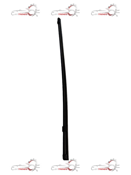Hyundai rubber assembly wiper blade for I10, I20, Creta, and Verna models, shown in a close-up view.