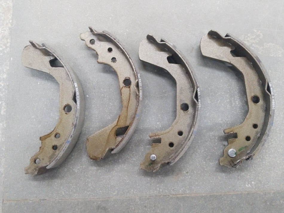 Rear brake shoe for Maruti Suzuki Swift T2, DZEIR, Ritz, and Ciaz models, branded CarTrends, shown in the image.