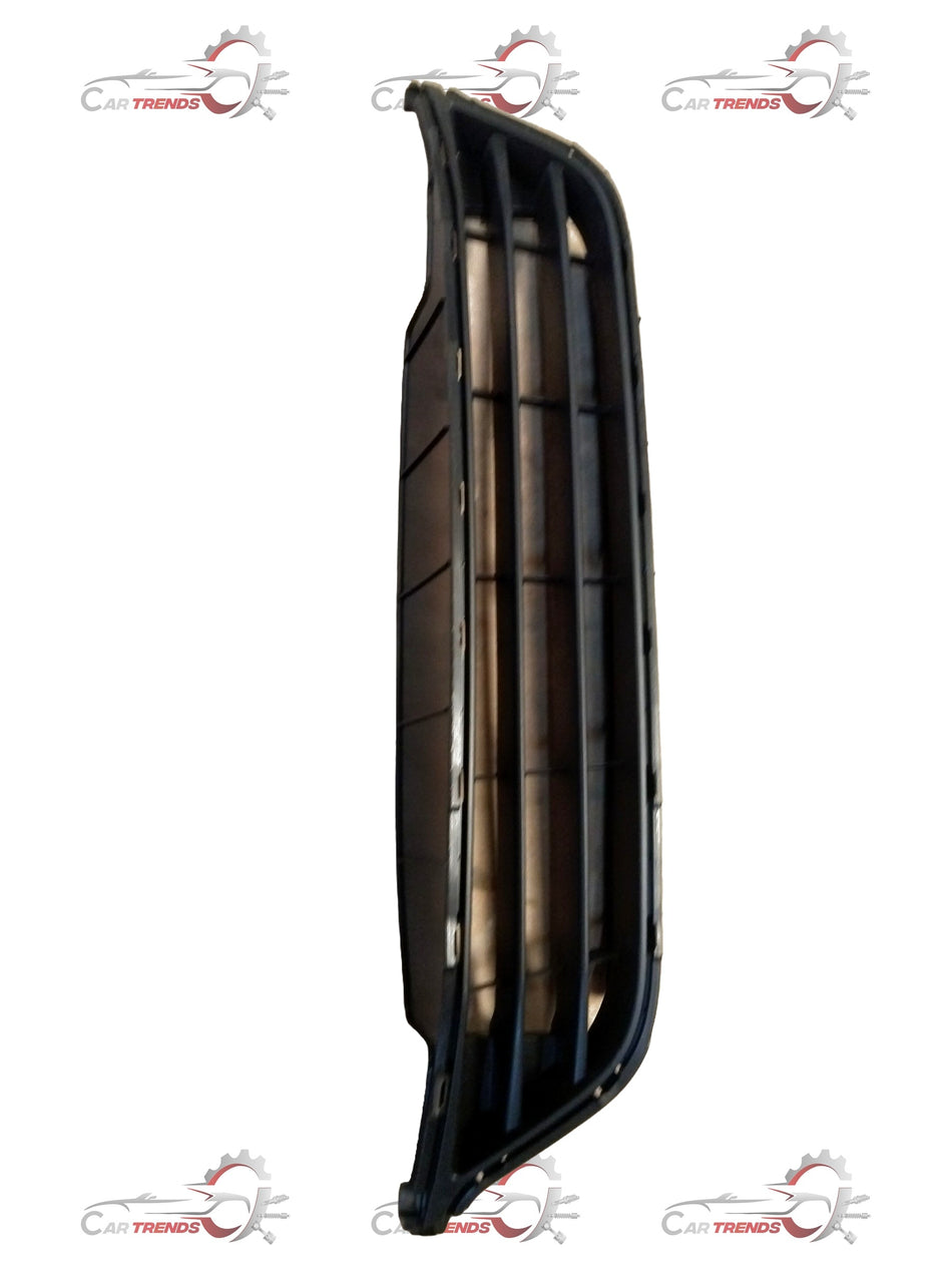 CarTrends radiator grille for Ciaz, lower black spare part, showing the black plastic grille with mounting details.