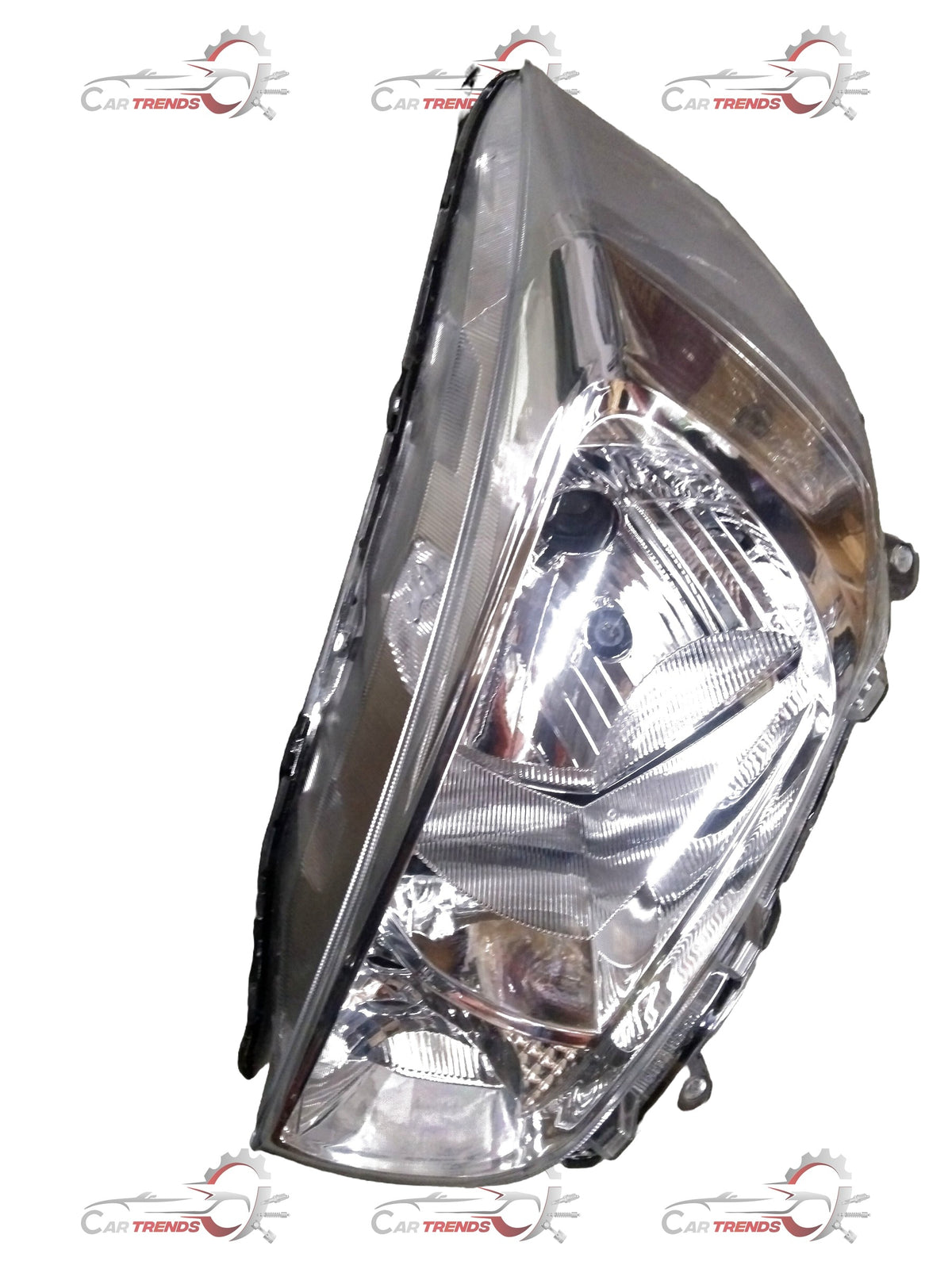 LUMAX wagon R LH headlight with clear lens and reflective interior, designed for model HLA028WKNL, automotive lighting part