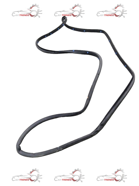 Weatherstrip door side for Chevrolet Cruze by General Motors, showing the rubber seal designed to fit along the door edge.