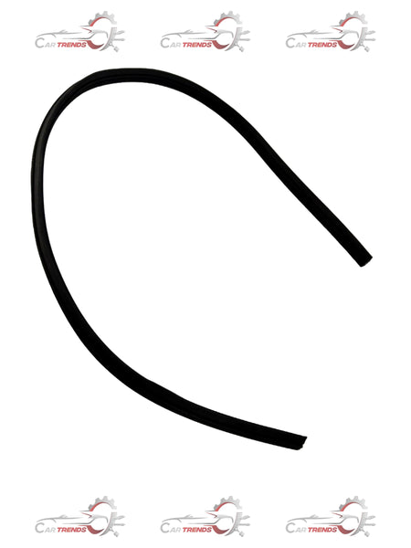 Front right rubber wiper blade for Chevrolet Tavera, designed by General Motors, shown in the image.