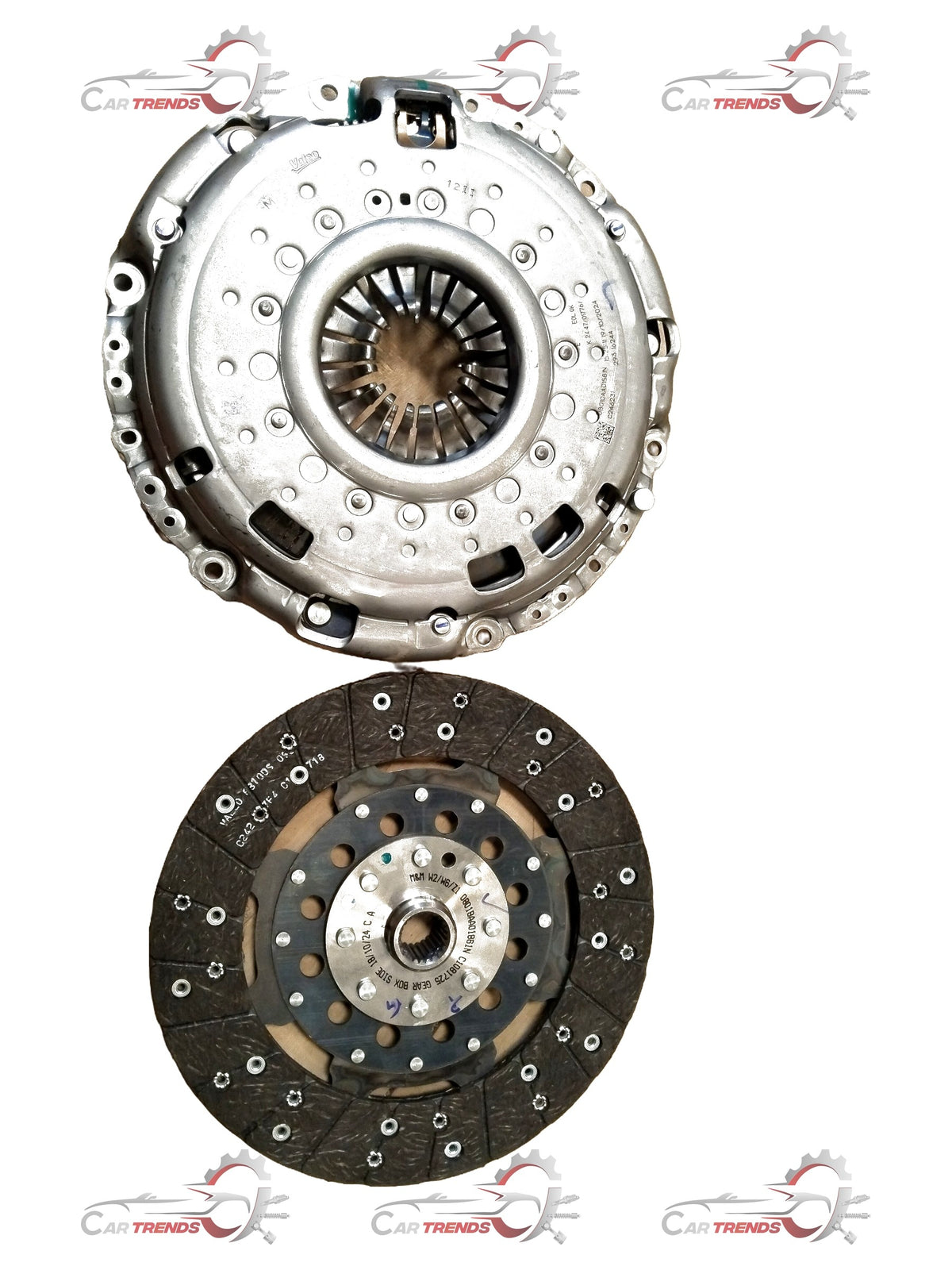 Mahindra clutch set for Bolero, Scorpio, Thar, Xylo models, showing the clutch components and hardware.