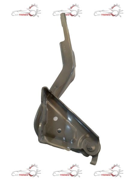 Maruti Suzuki hinge component for front hood, part number 57420M82P00, showing the metal hinge mechanism.