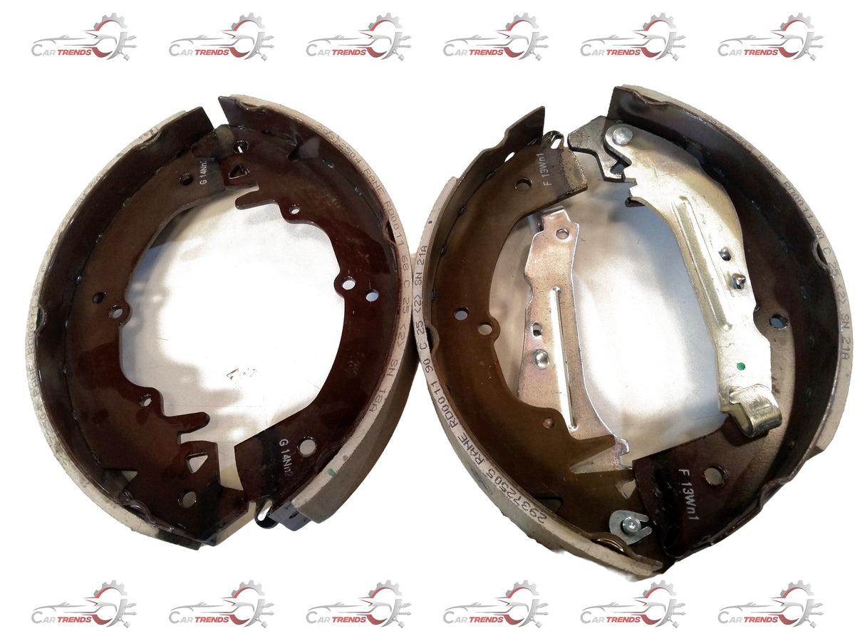 Mahindra shoe kit lined brake for Scorpio, Thar, XUV700, Bolero vehicles, showing brake shoes and hardware components.