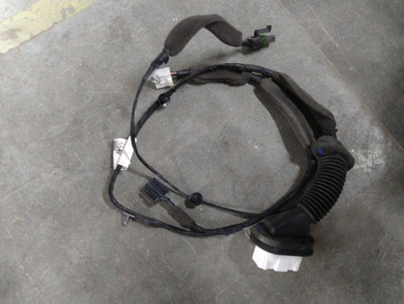 Front left door harness wire for Chevrolet Beat by General Motors, showing the wiring and connector components.