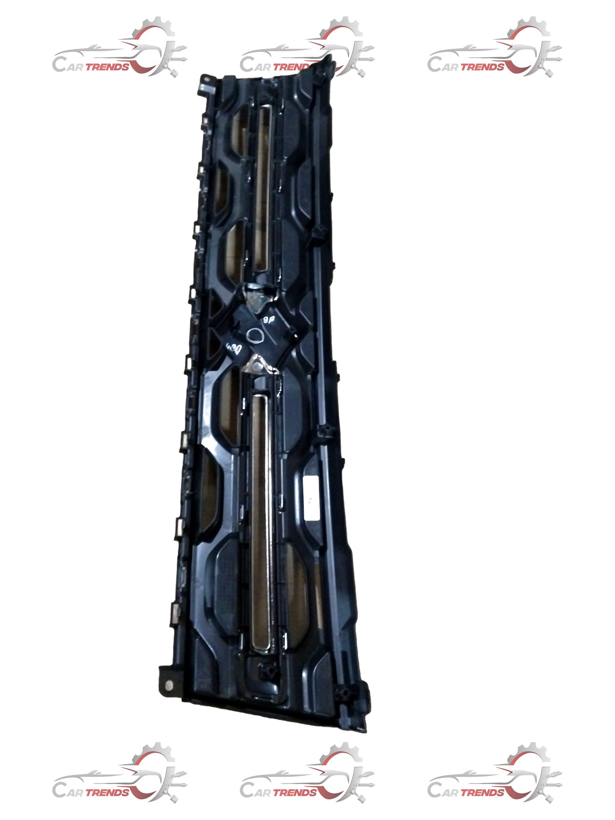 Maruti Suzuki Wagon R radiator grille by CarTrends, front view showing chrome accents and mounting points for replacement part.