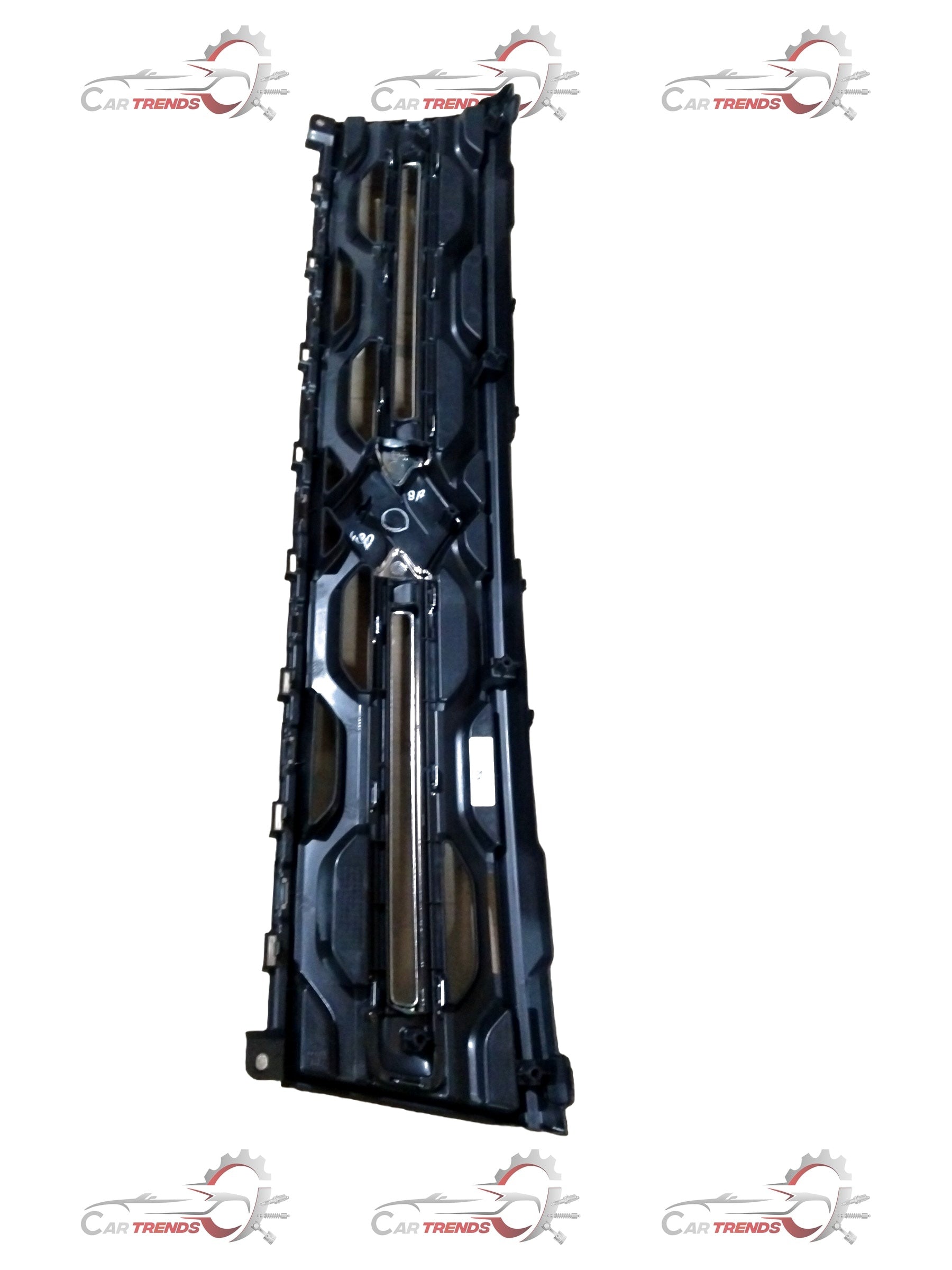 Maruti Suzuki Wagon R radiator grille by CarTrends, front view showing chrome accents and mounting points for replacement part.