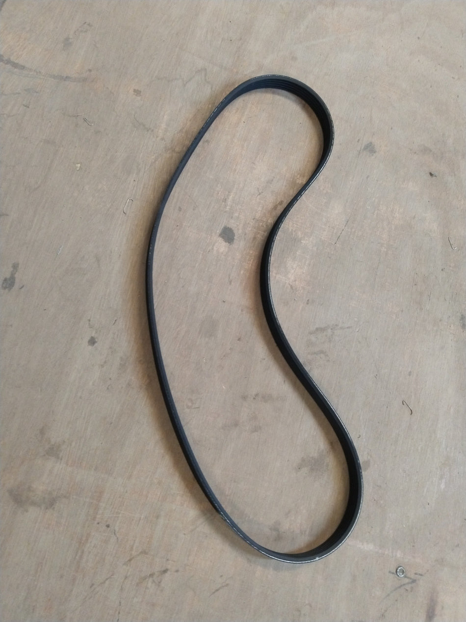 Hyundai ribbed belt V-style spare part with textured rubber surface, used in vehicle engine systems.