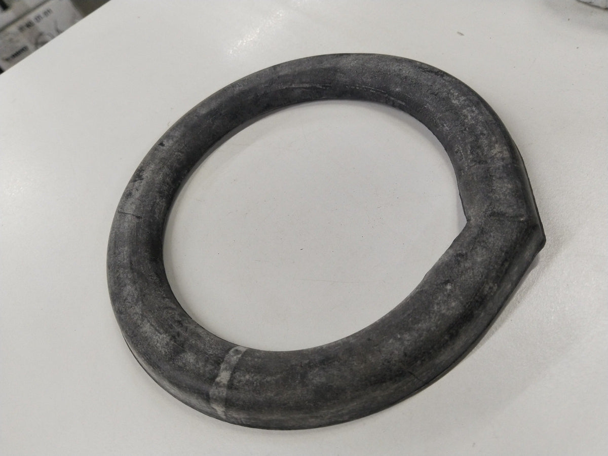 Chevrolet Optra front lower insulation spring from CarTrends, spare auto parts for engine noise reduction and vibration control.