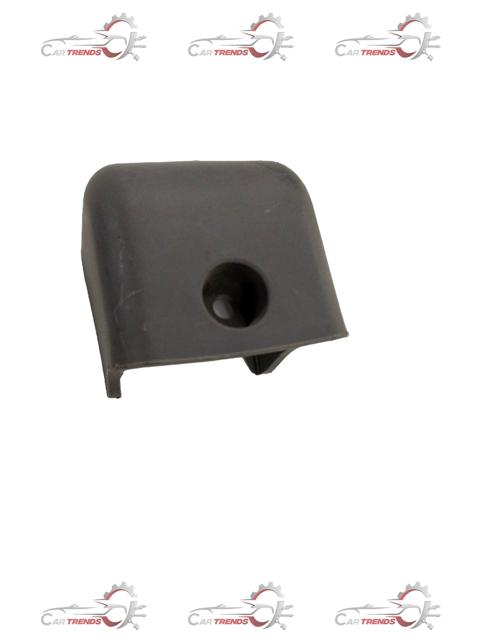 Chevrolet Tavera cover in black fabric, designed for general motors vehicles, with a snug fit and durable material.