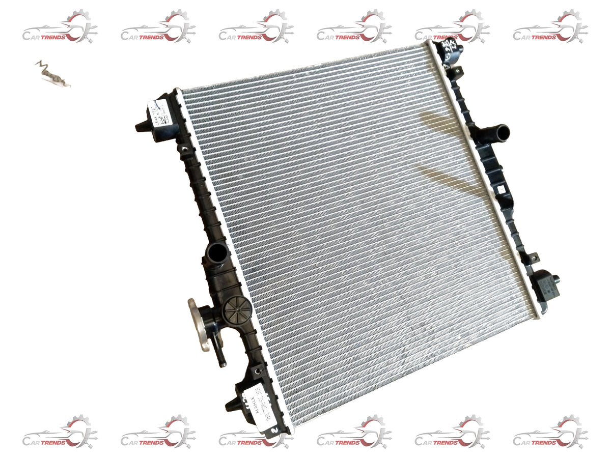 Maruti CarTrends radiator for Celerio 2nd Gen, Alto K10, S-Presso K10C petrol and CNG models, showing the radiator core and fittings.