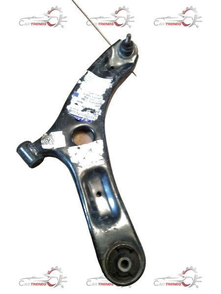 CarTrends I20 suspension arm, right-hand spare part showing metal linkage and mounting points for vehicle suspension system.