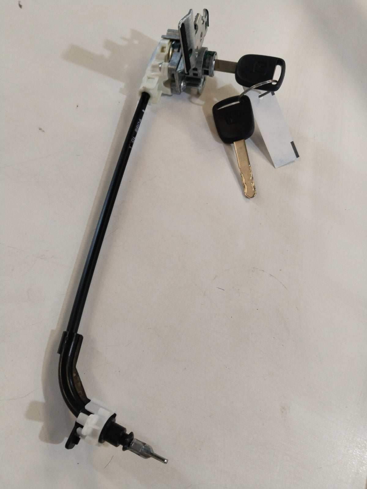 CarTrends CYLINDER DOOR | LEFT | #72185TM0T01 72185TM0T01 - Front view