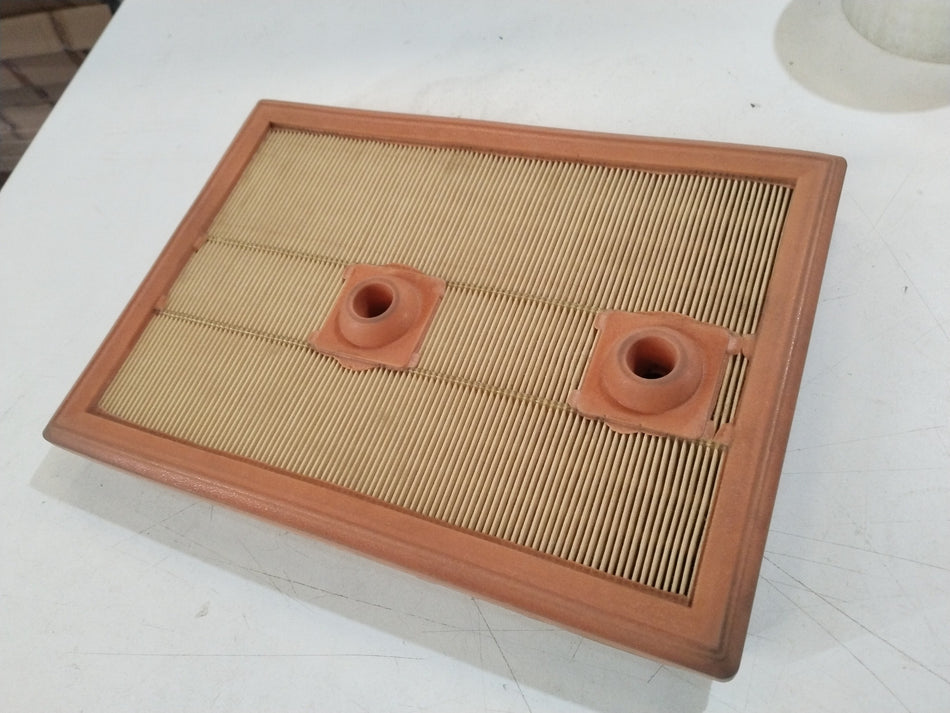 CarTrends AIR FILTER | SKODA OCTAVIA | #04E129620 04e129620 - Front view