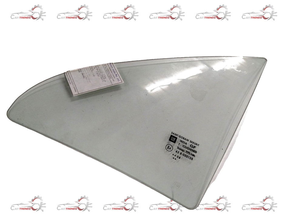 Green Chevrolet Spark front fixed door glass with LH side, featuring clear transparent glass and door frame details.